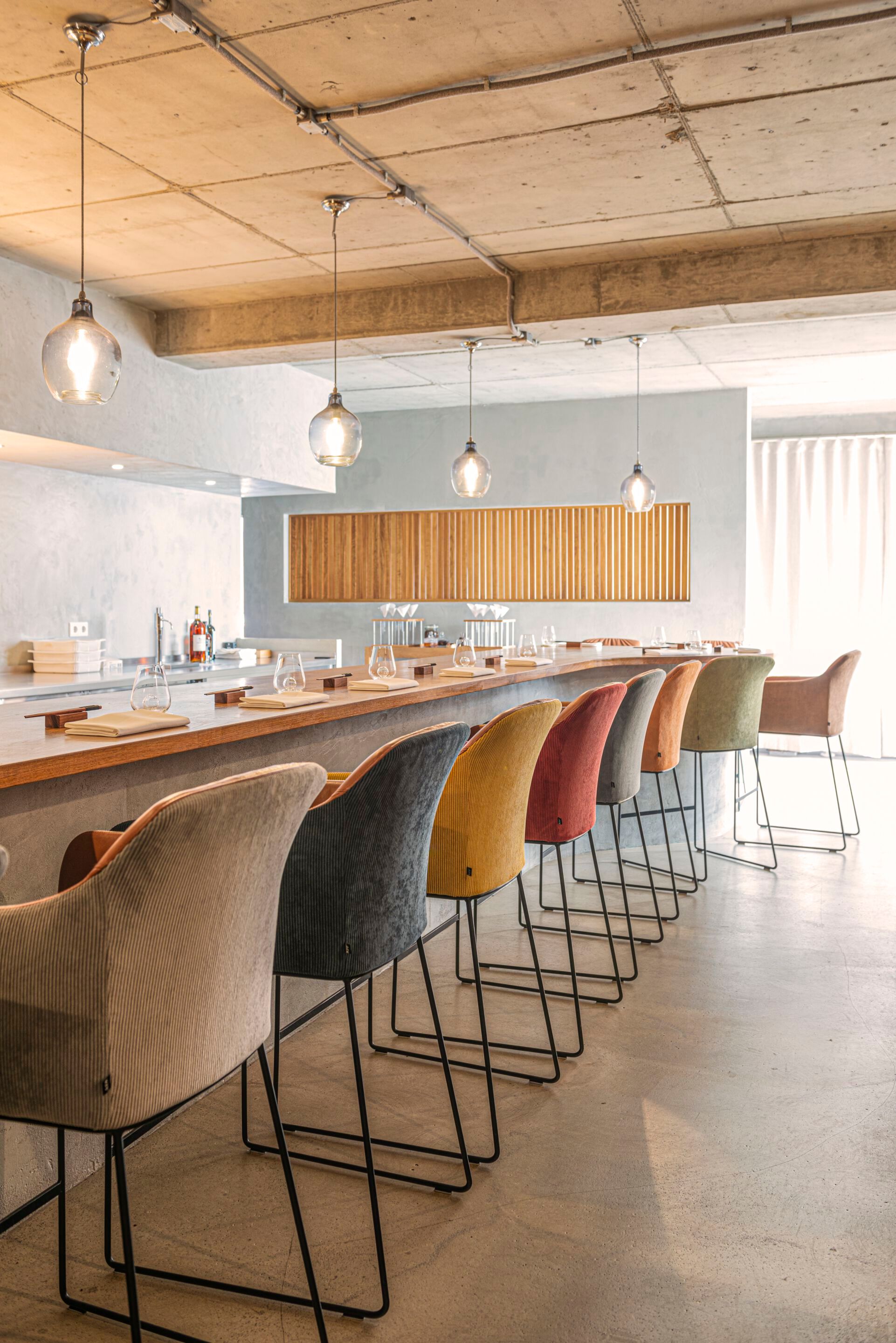 Барный табурет с подлокотниками KFF Youma Casual ARCH-00090063 - Вид №9