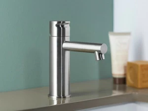 MINA Смеситель для раковины, однорычажный, настольный, из нержавеющей стали Giotto 7150