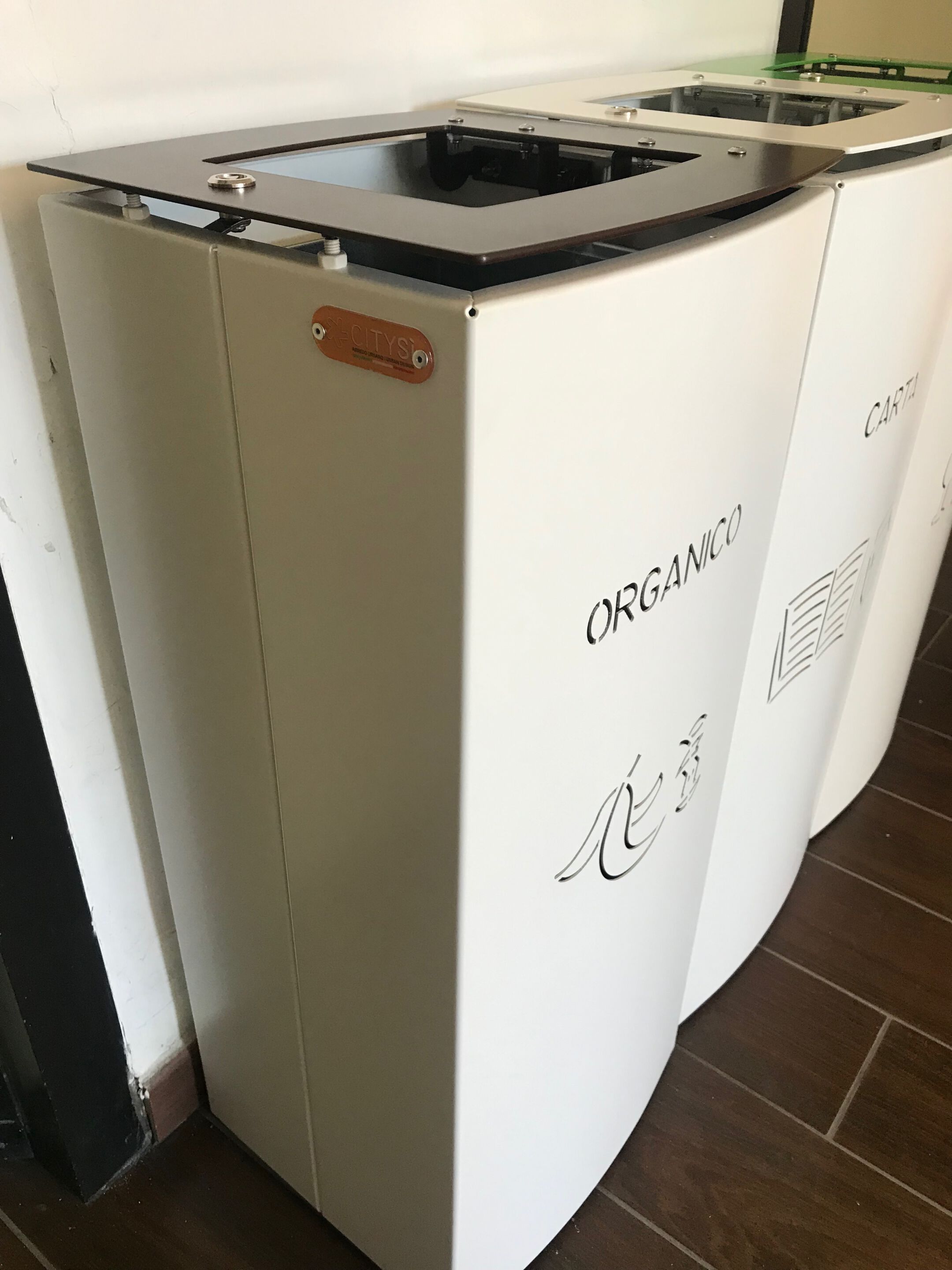 Стальные стойки для мусора на открытом воздухе CITYSì WINDOWS ONE ARCH-00088659 - Вид №9