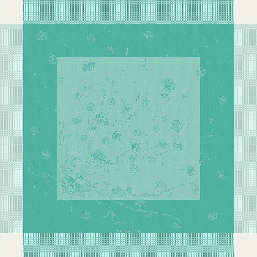10611554 Garnier-Thiebaut Скатерть 155х225см "Дыхание" (бирюзовый) Ткань 