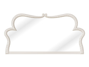 Настенное зеркало в рамке