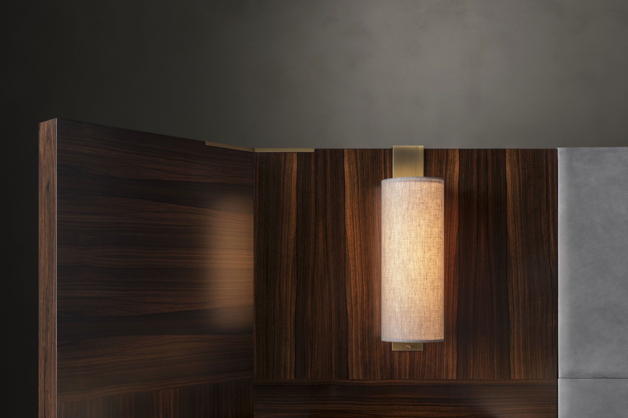 Кожаный и деревянный изголовье для двуспальной кровати OAK Metronome ARCH-00110756 - Вид №8