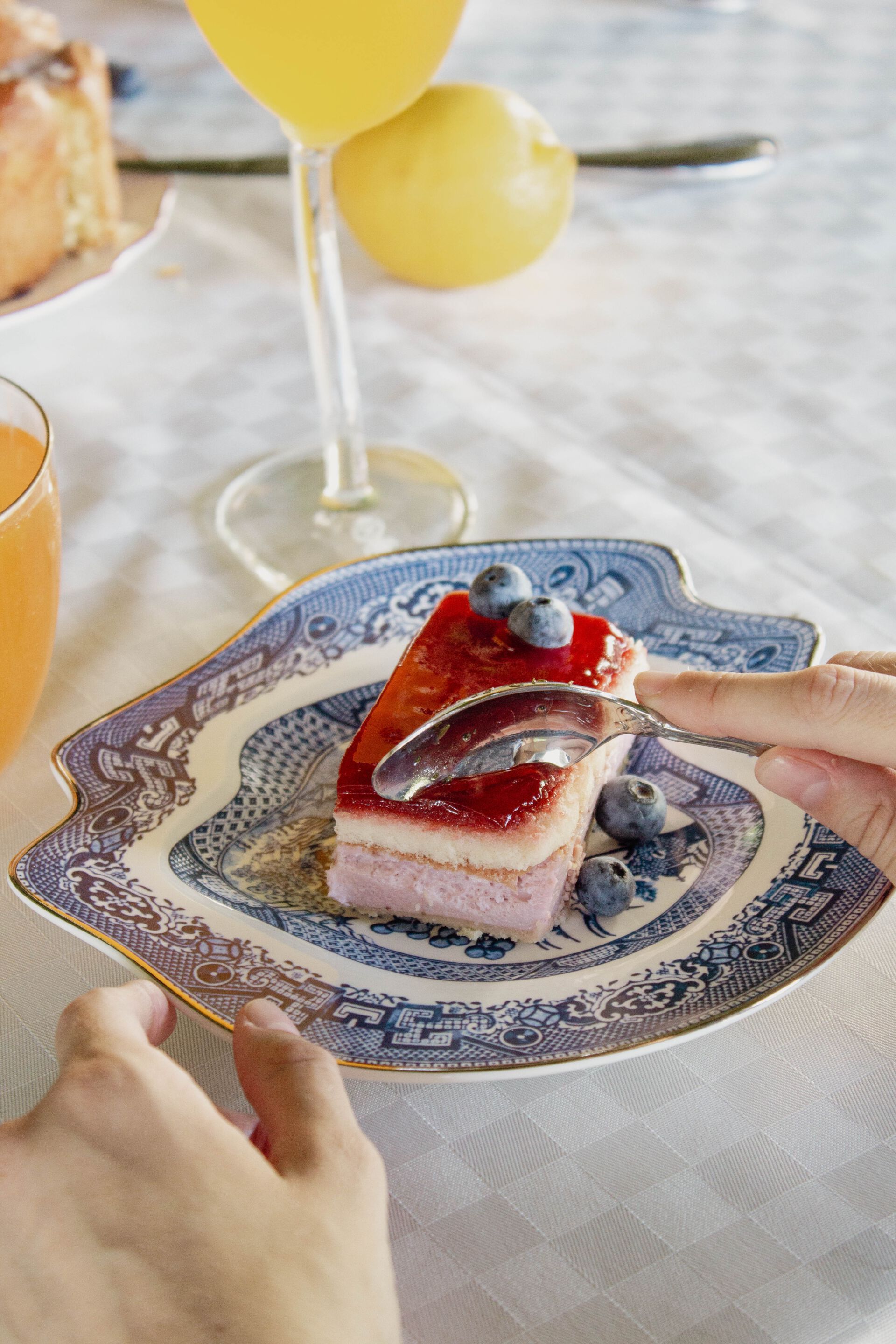 Фарфоровая десертная тарелка Seletti Классика с кислотой ARCH-00087379 - Вид №1