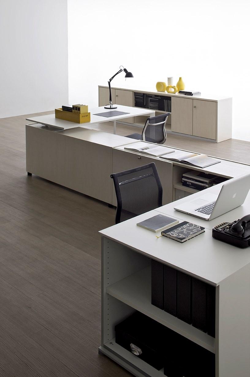 Citterio Несколько рабочих станций со встроенной полкой Shard sun-id-1435127 - Вид №2