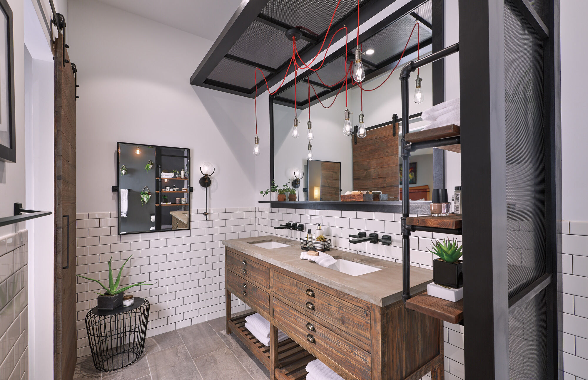 30-дюймовый полотенцесушитель Delta Faucet Tesla 75230-SS - Вид №6