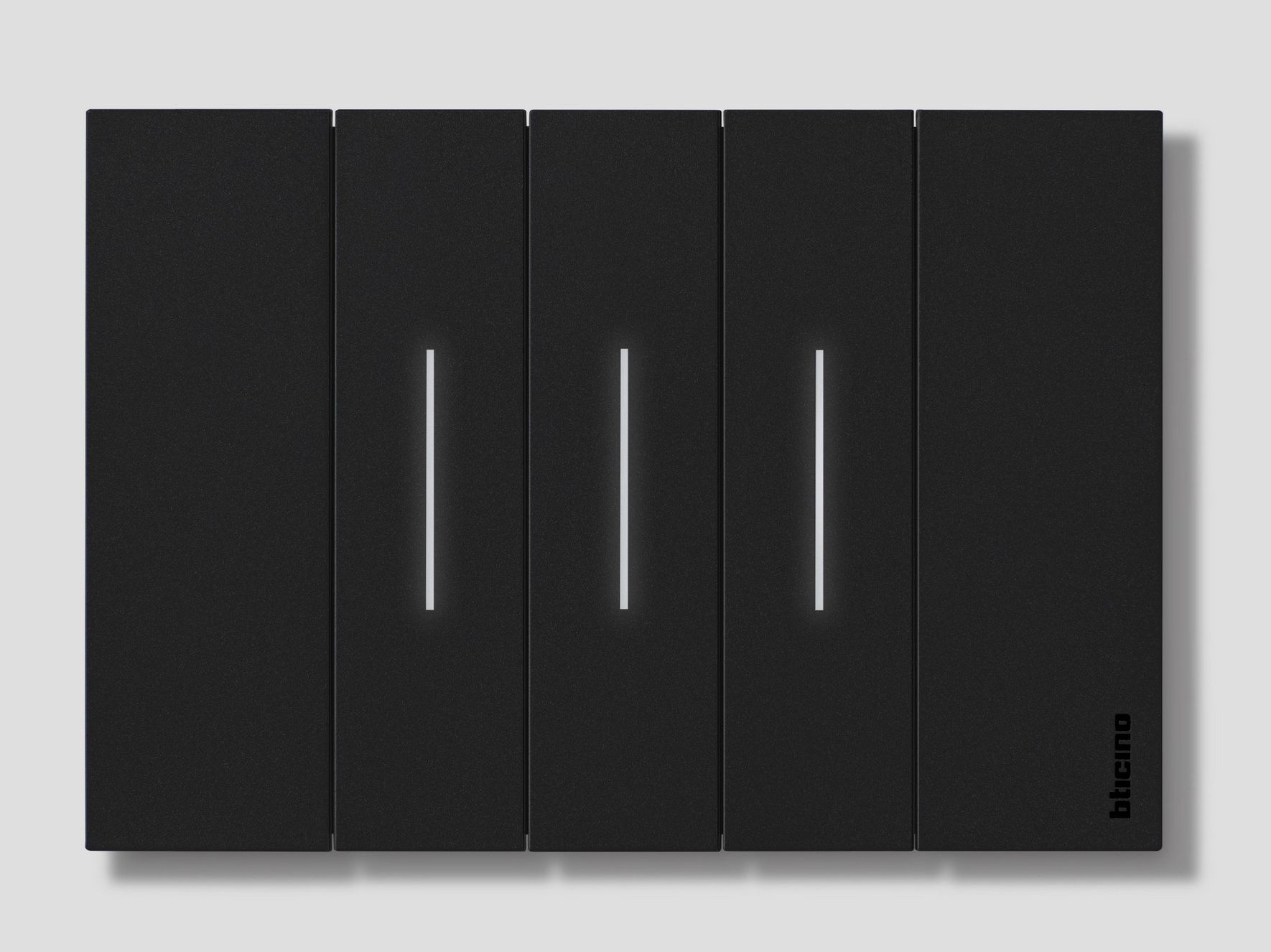 Традиционная и связанная гражданская серия BTICINO LIVING NOW ARCH-00151831 - Вид №38