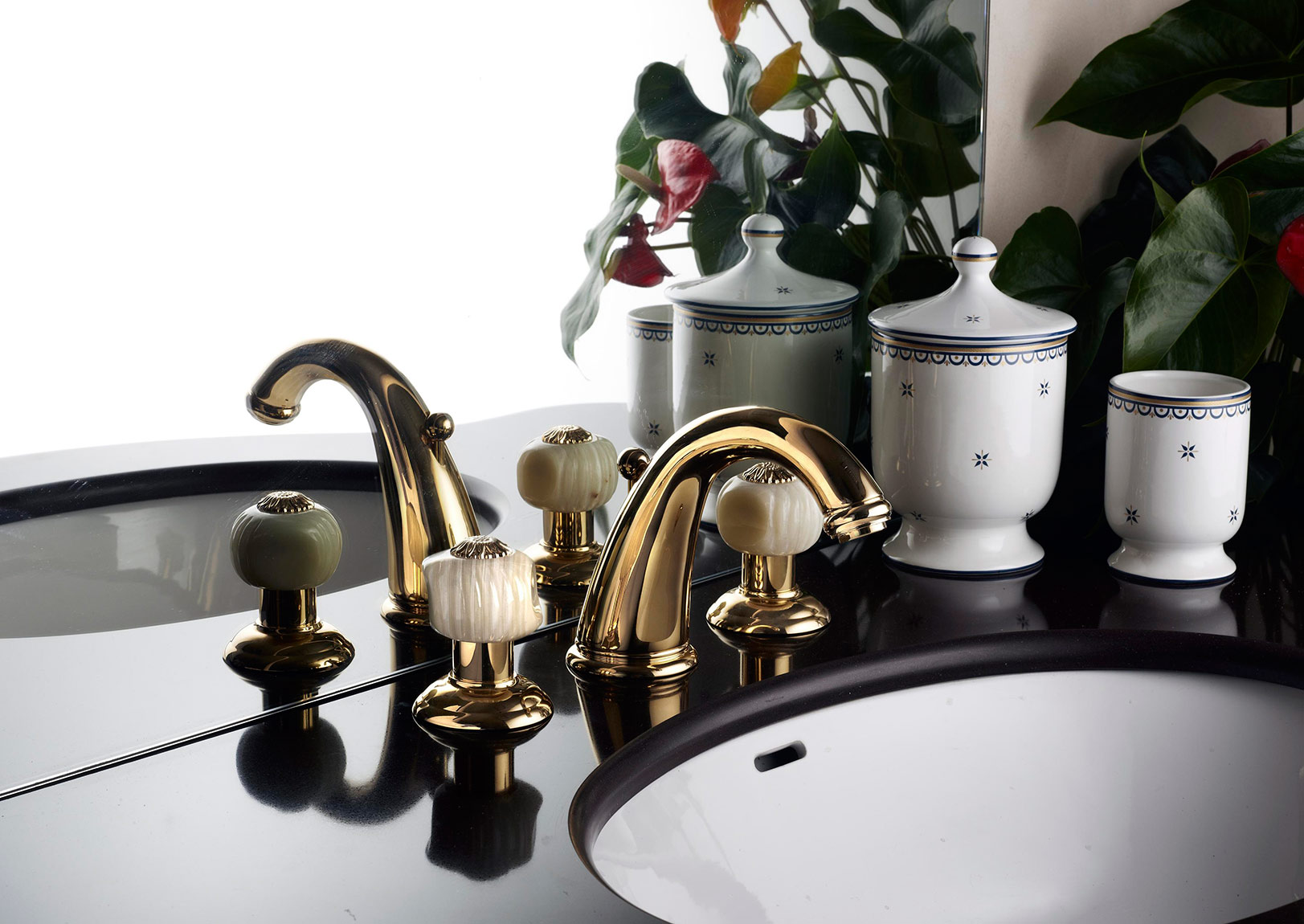 2125 ** 09O Смеситель для душа внешнего типа Nicolazzi Series Onice  - Вид №8