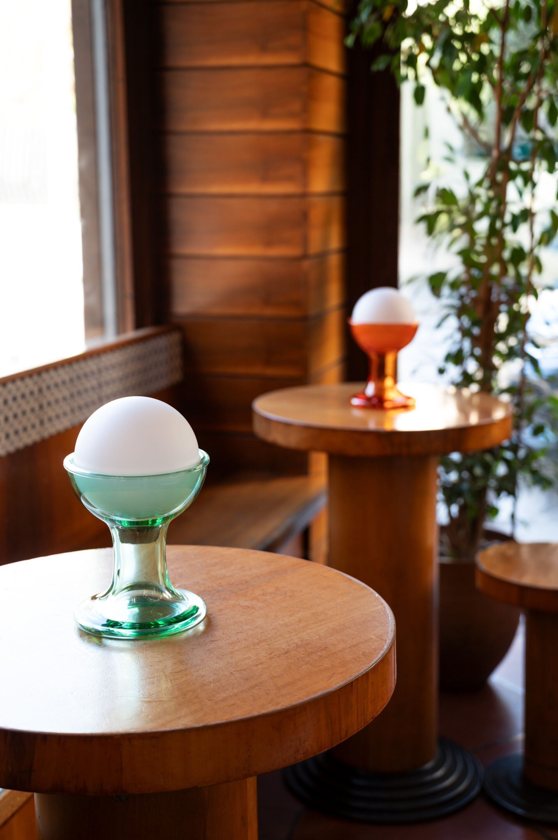 Стеклянная светодиодная настольная лампа Established&Sons GELATO ARCH-00054720 - Вид №55