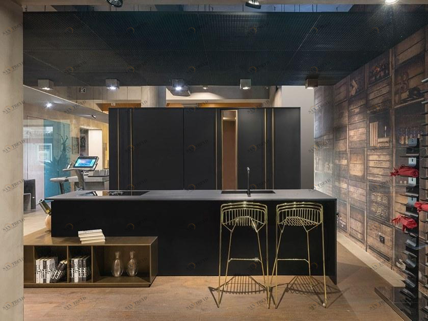 TM Italia Cucine Кухня с боковыми отдельно стоящими двухсторонними колоннами и островом T45 sun-id-1442126