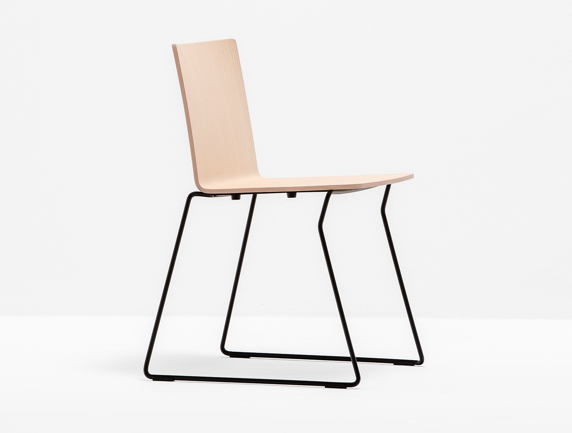 Многослойный штабелируемый стул Pedrali Osaka Metal ARCH-00020442 - Вид №1