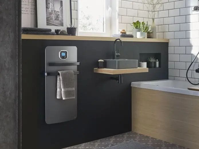 Вертикальный панельный полотенцесушитель intuis HELIA ARCH-00032531