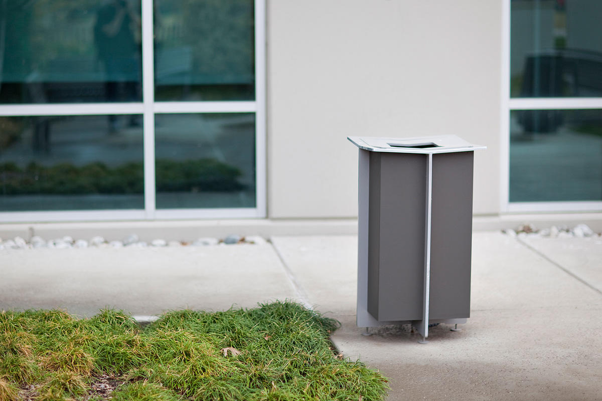 FSRT180 Емкость для кошачьего туалета  Forms-surfaces  - Вид №1