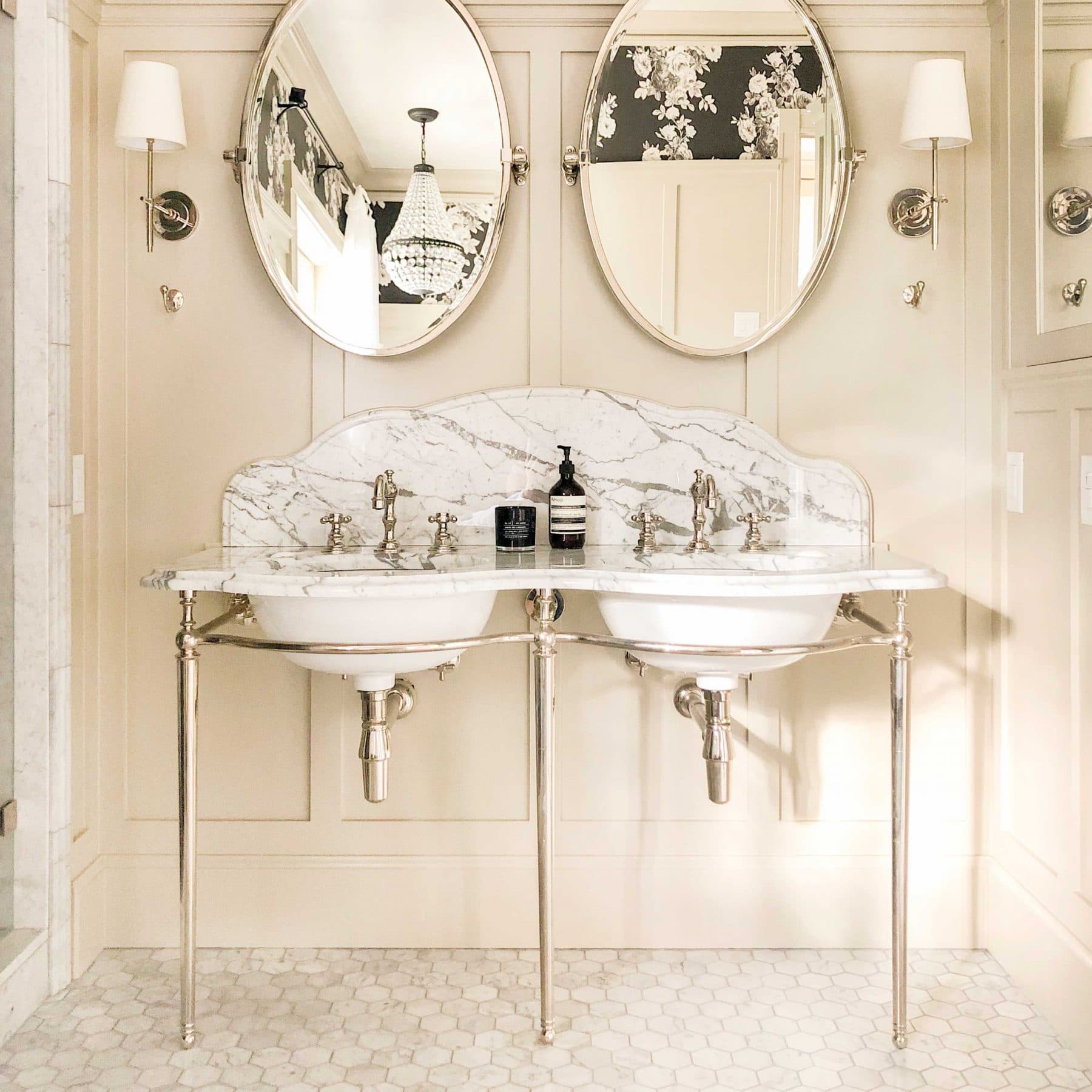 Marble & Stone Washstands Раковина La Parisienne Double Catchpoleandrye  - Вид №3