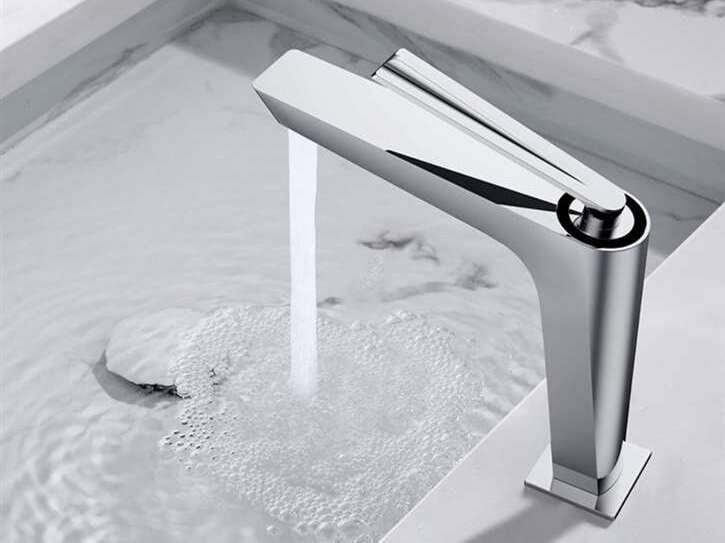 Однорычажный смеситель для раковины Fontana Showers блеск ARCH-00031771