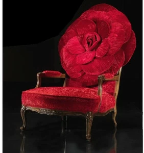 Mirabili Мягкое бархатное кресло с подлокотниками Carla tolomeo