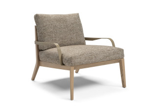 Тканевое кресло с подлокотниками