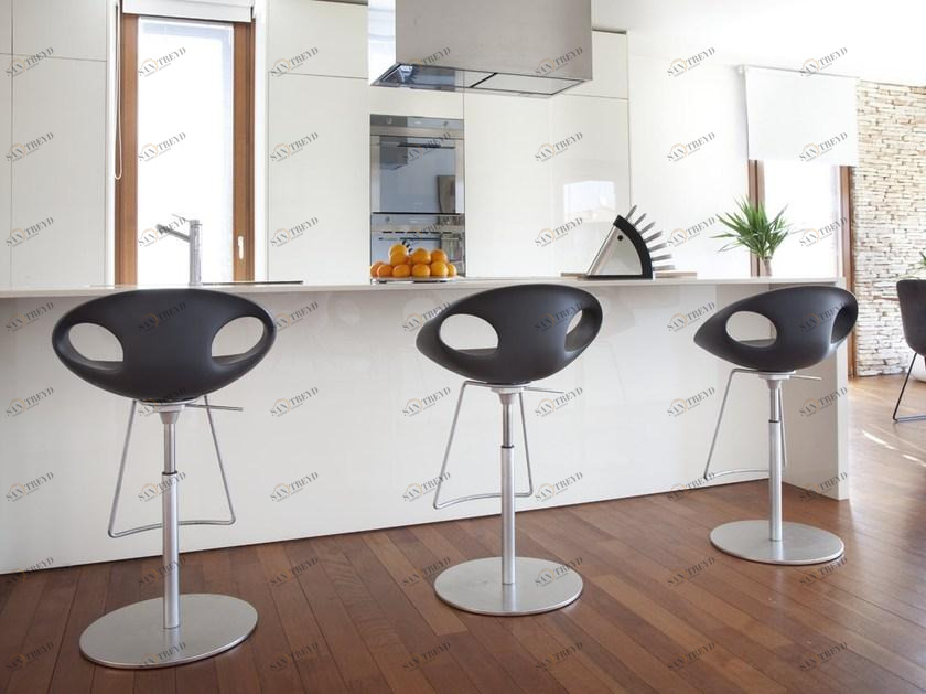 Tonon Поворотный стул из полиуретана со спинкой Up 907.51