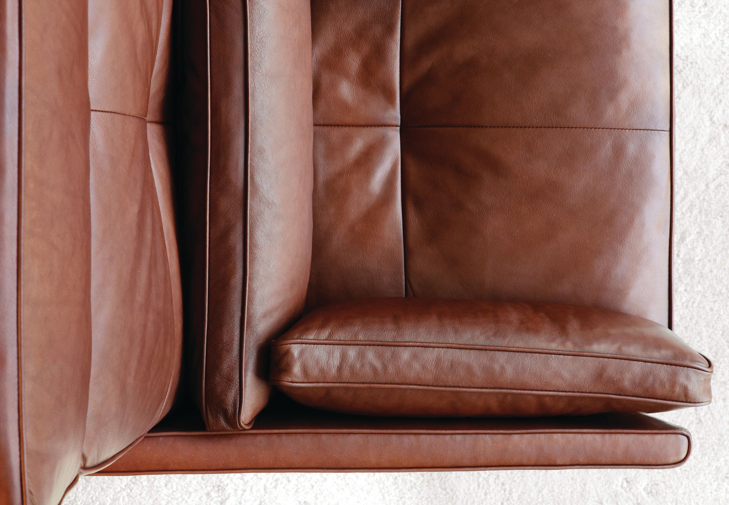 Кожаное кресло с высокой спинкой BassamFellows Гостиная с деревянным каркасом ARCH-00107867 - Вид №4