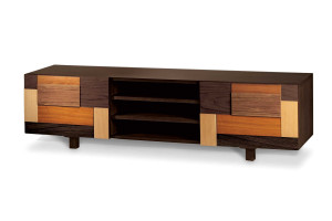 Деревянный шкаф для телевизора