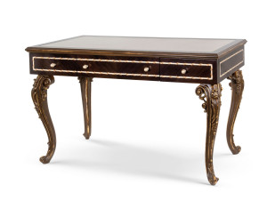 Деревянный письменный стол с ящиками