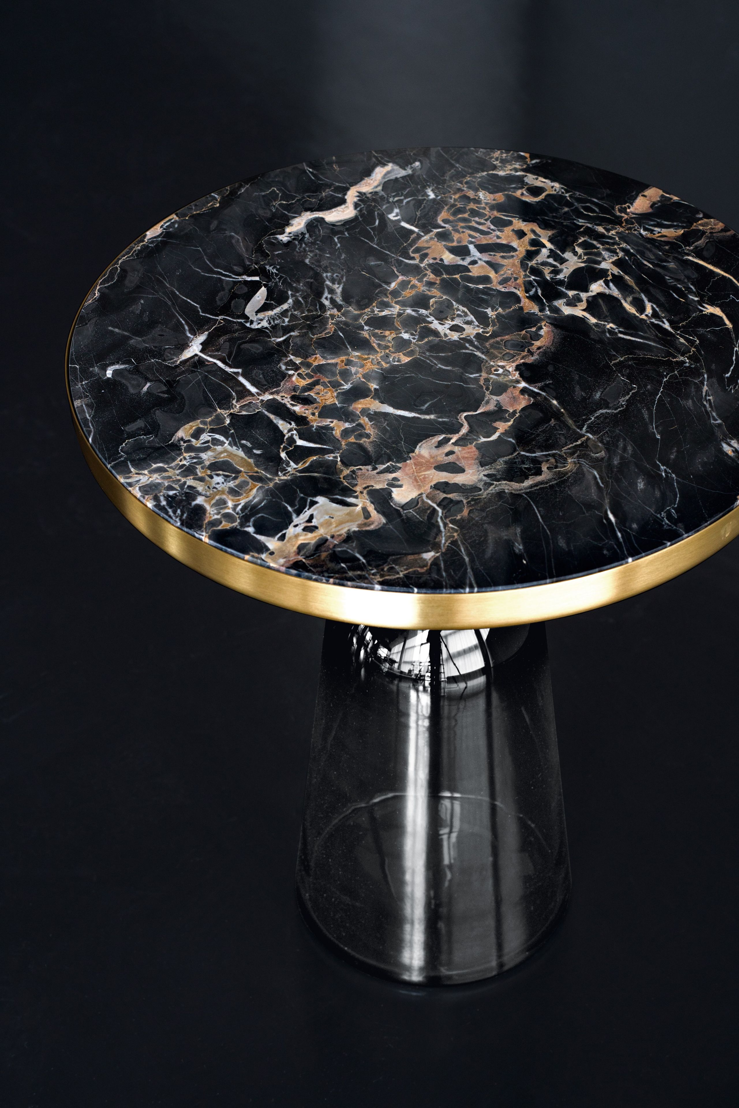 Круглый журнальный столик из латуни и стекла Classicon Белл ARCH-00039502 - Вид №14