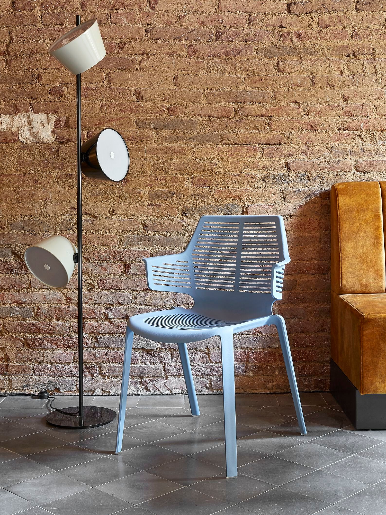 Штабелируемый садовый стул из полипропилена Resol IKONA ARCH-00120880 - Вид №1