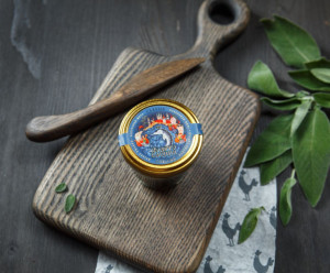 8933 Икра черная Классическая Забойная Не пастеризованная 100гр. Золото Каспия