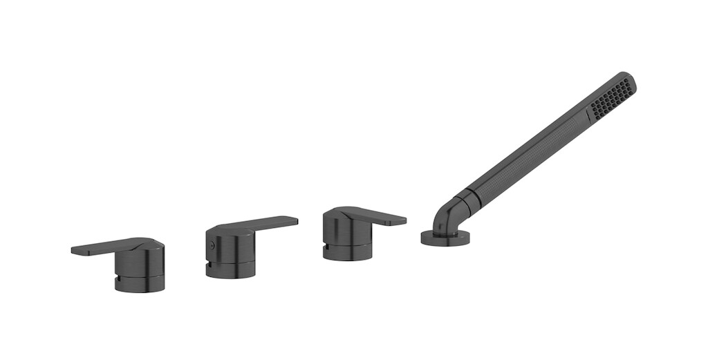 Смеситель на бортик ванной на 4 отверстия с изливом, дивертером и душевым гарнитуром. WE ARE IB c6397cs Brushed Black Chrome C-67