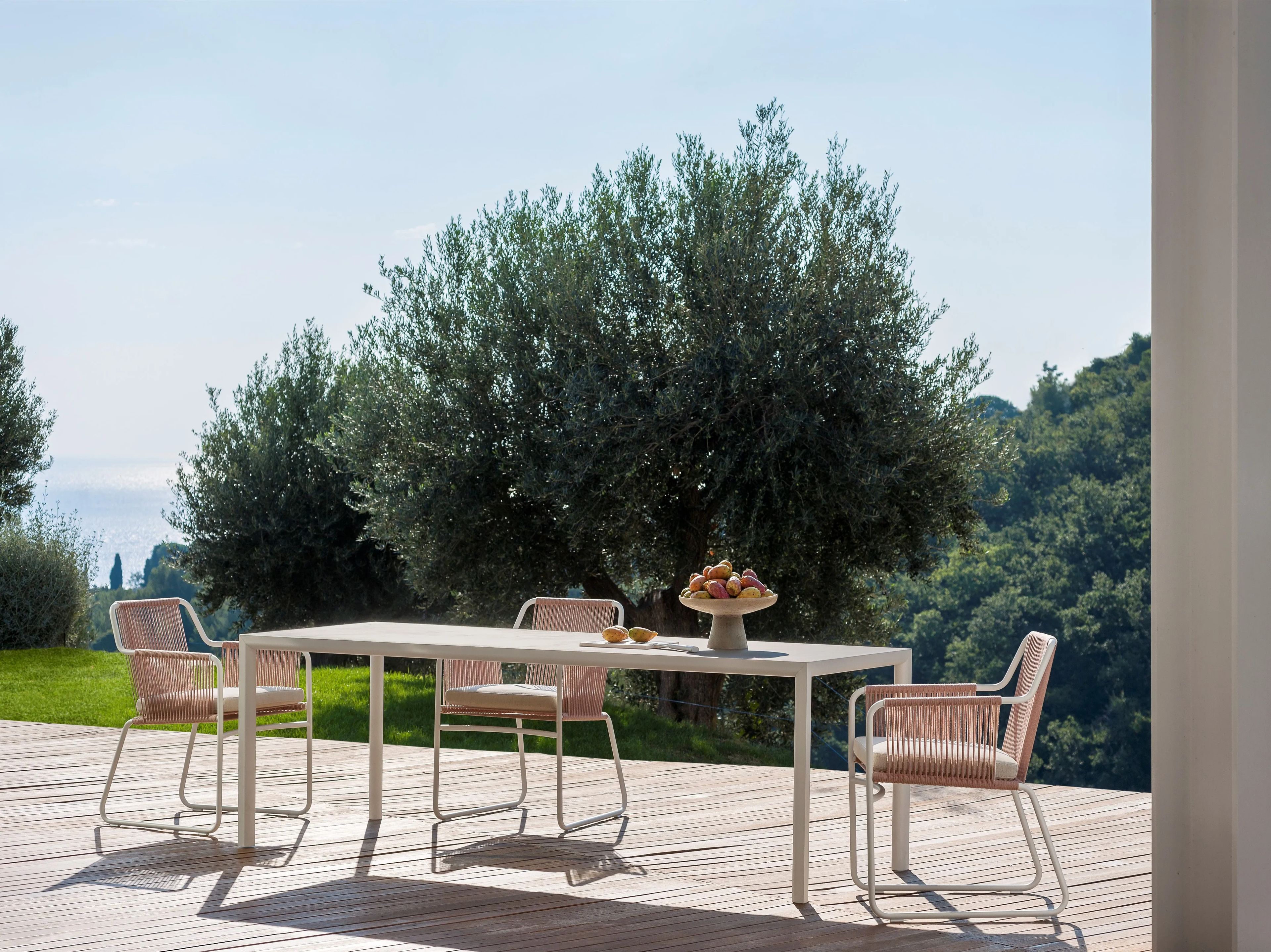 Прямоугольный садовый стол RODA Plein Air ARCH-00151156