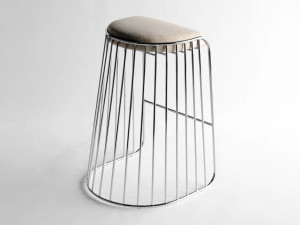 Высокий стул без спинки