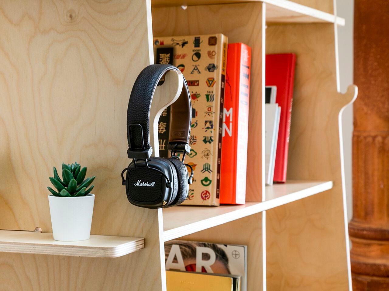 Самонесущая деревянная полка Esposit Karya ARCH-00030172 - Вид №4