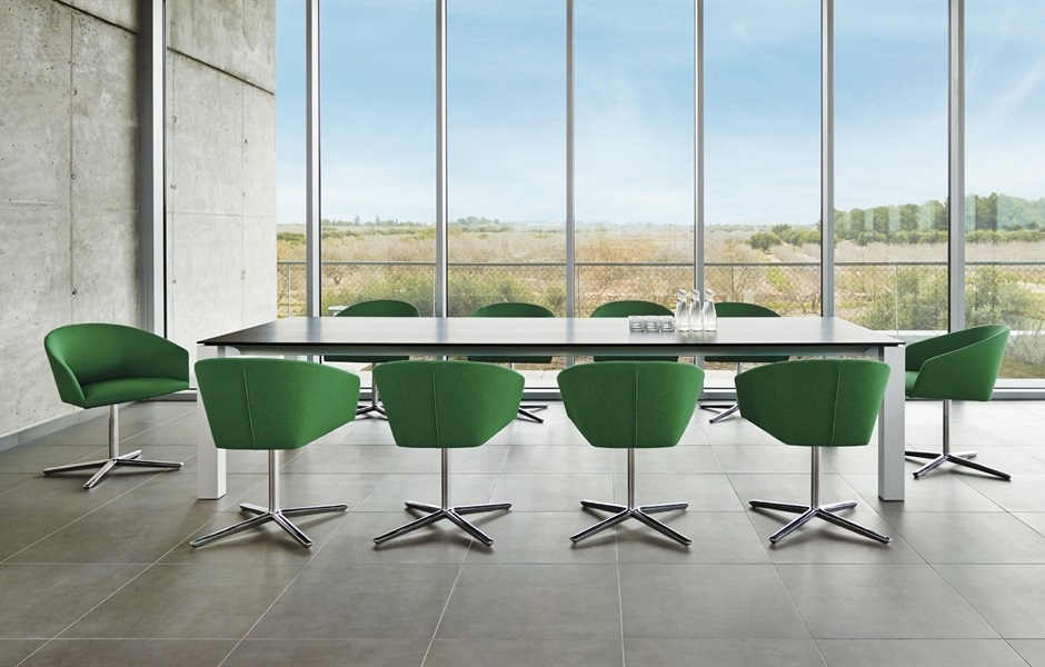 037752 Кресло Brandy Andreu World  - Вид №2