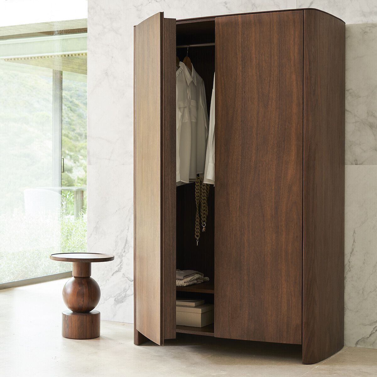 Круглый журнальный столик из орехового дерева AMPM STIGIDO ARCH-00134075 - Вид №4