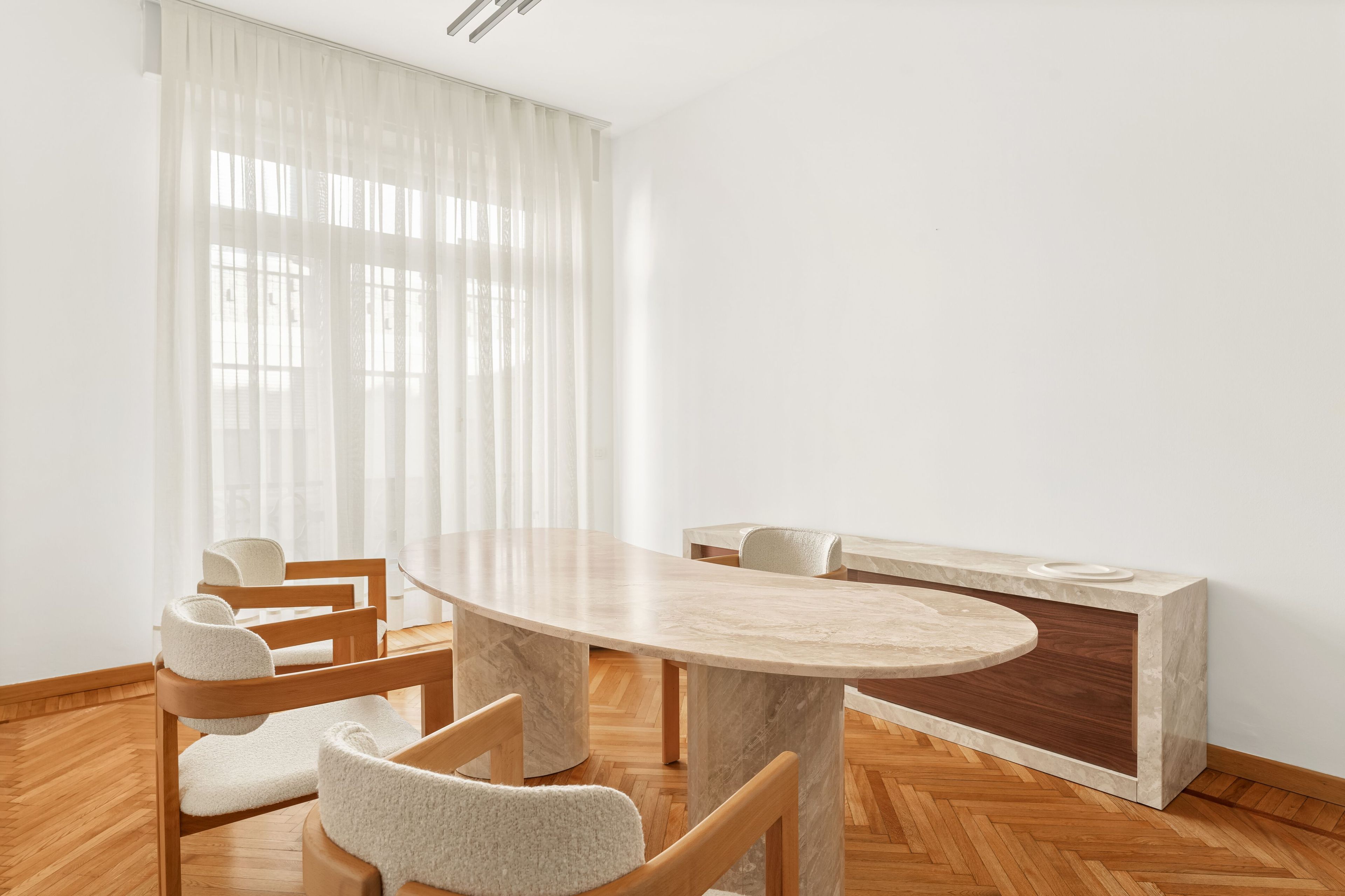 Мраморный стол Studio IB Milano SINUO ARCH-00019267