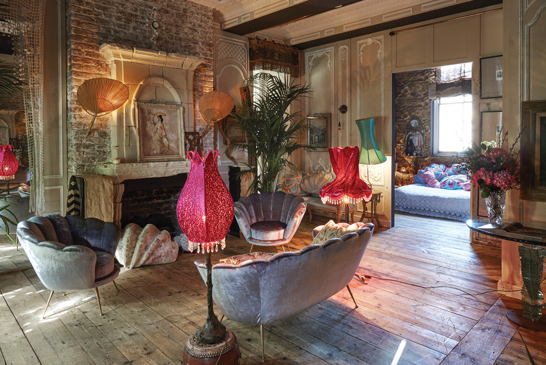 Стул Trapezium от Eichholtz Голубой EICHHOLTZ ДИЗАЙНЕРСКИЕ, EICHHOLTZ 062304 Голубой  - Вид №4