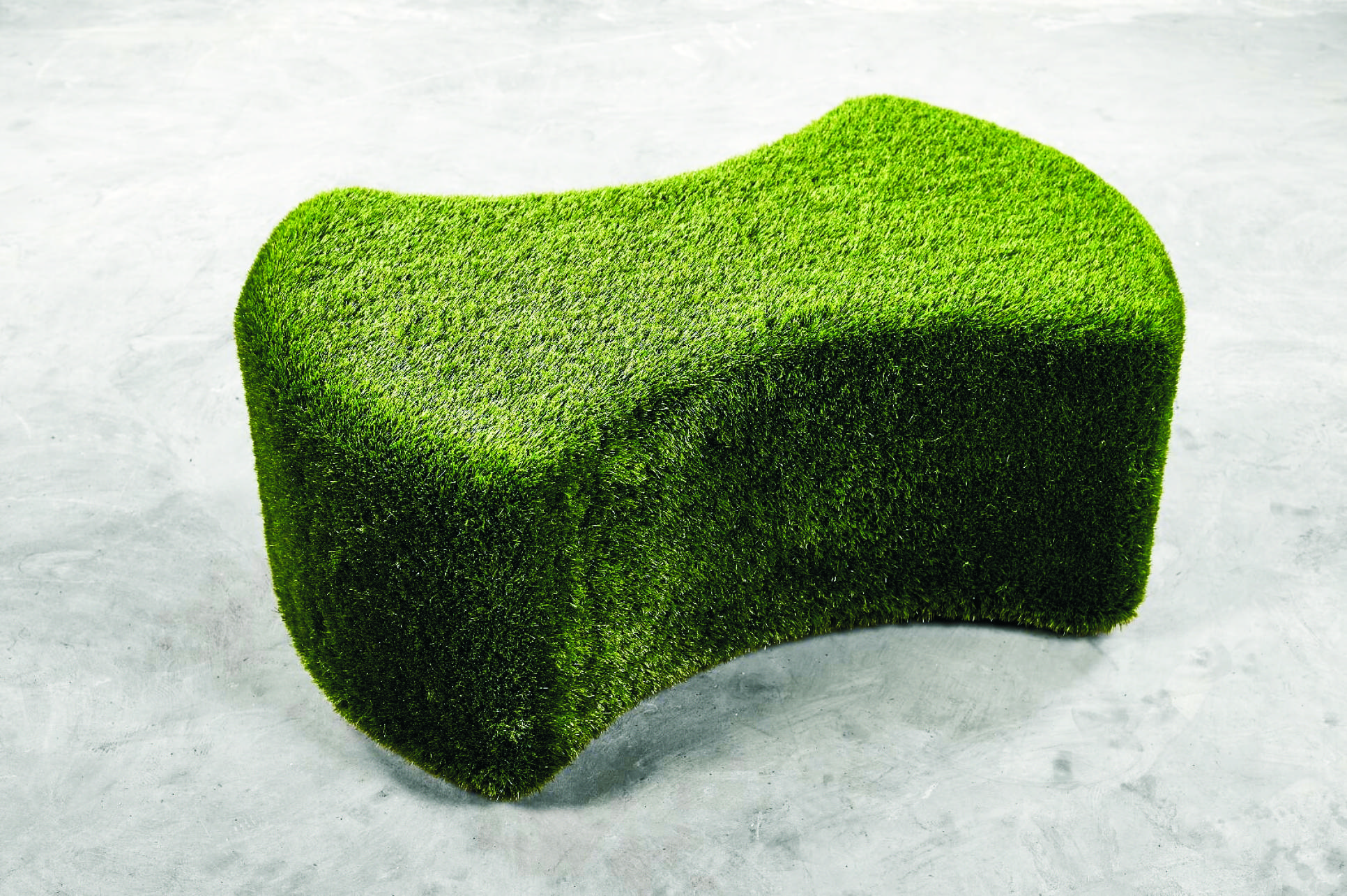 12372 БАБОЧКА, скамейка из искусственного газона LAB.Space 