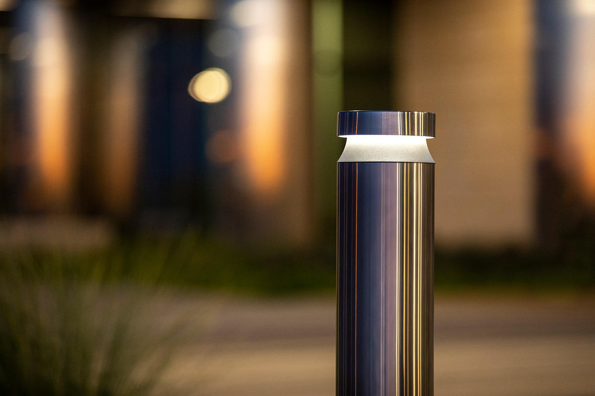 FSRT229 Столбик Helio, серия 600  Forms-surfaces  - Вид №3