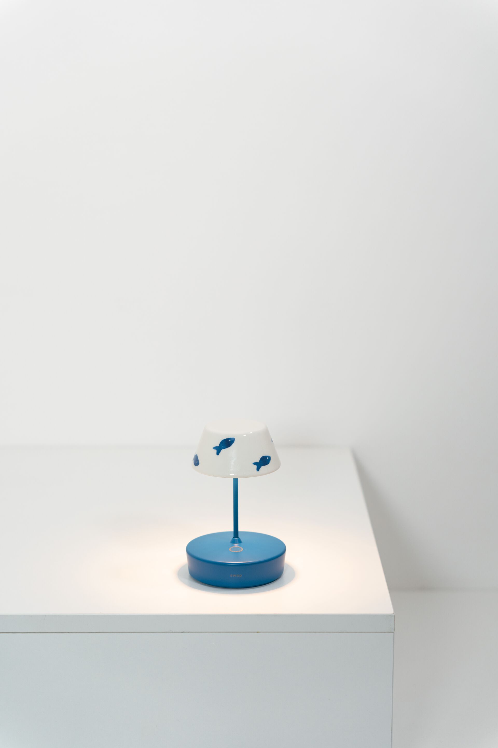 Алюминиевая светодиодная настольная лампа с диммером Zafferano Swap ARCH-00013424 - Вид №9