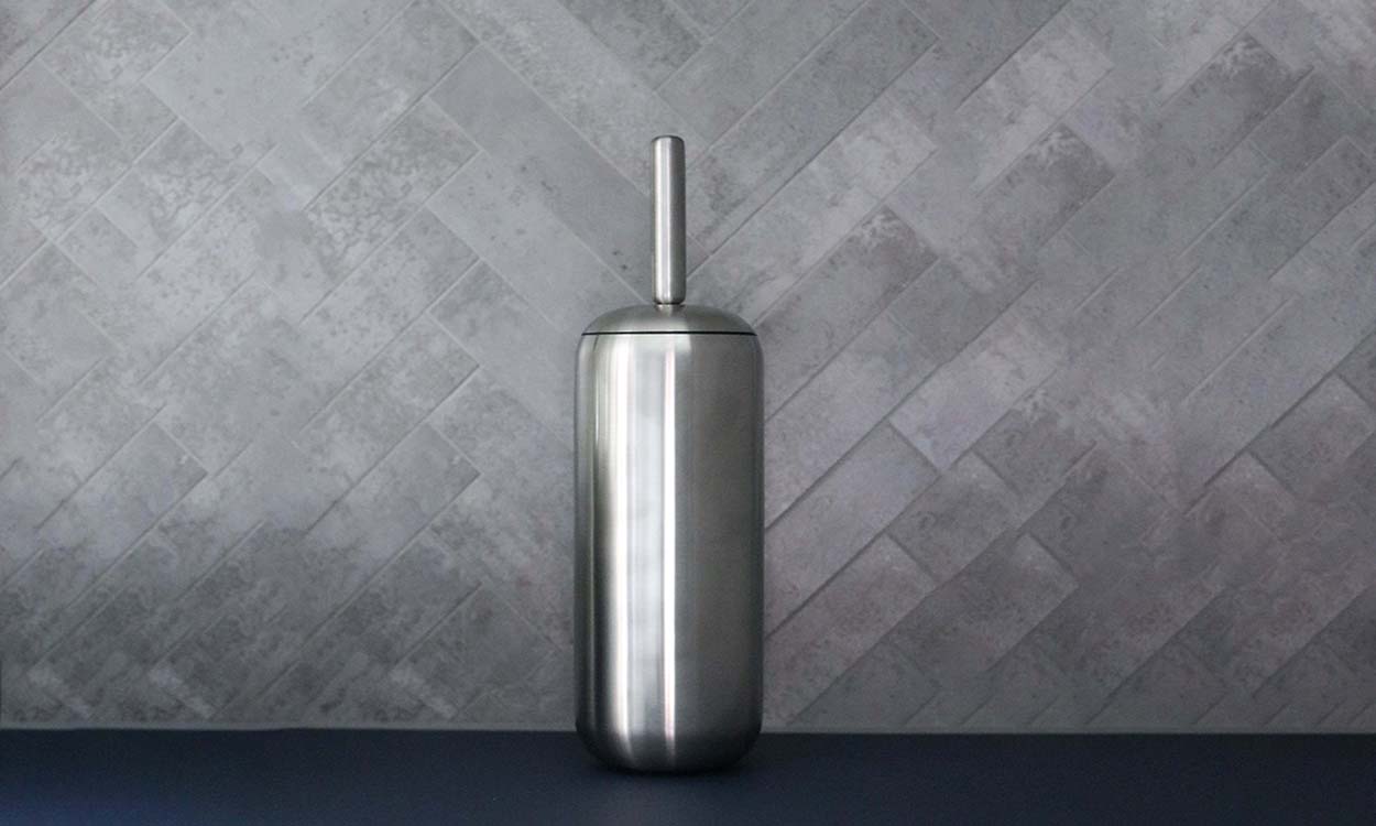 12800802001 Держатель туалетной щетки из галькиd line Bjarke Ingels Group  - Вид №1