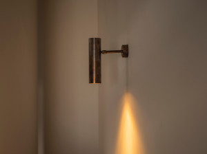 Регулируемая латунная светодиодная настенная лампа