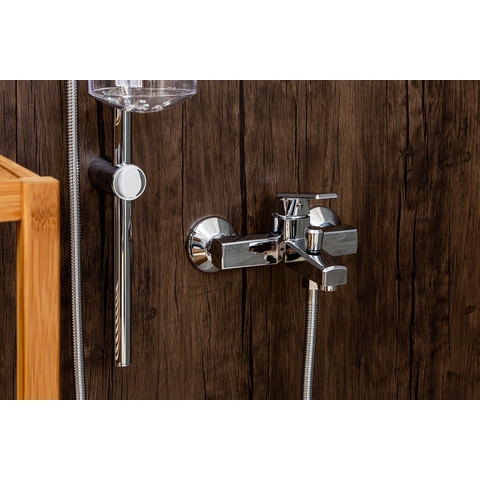 Orange OneLife P02-100cr Полимерный смеситель для ванны/душа без душевого набора, цвет: хром Хром sun-id-1517248 - Вид №3