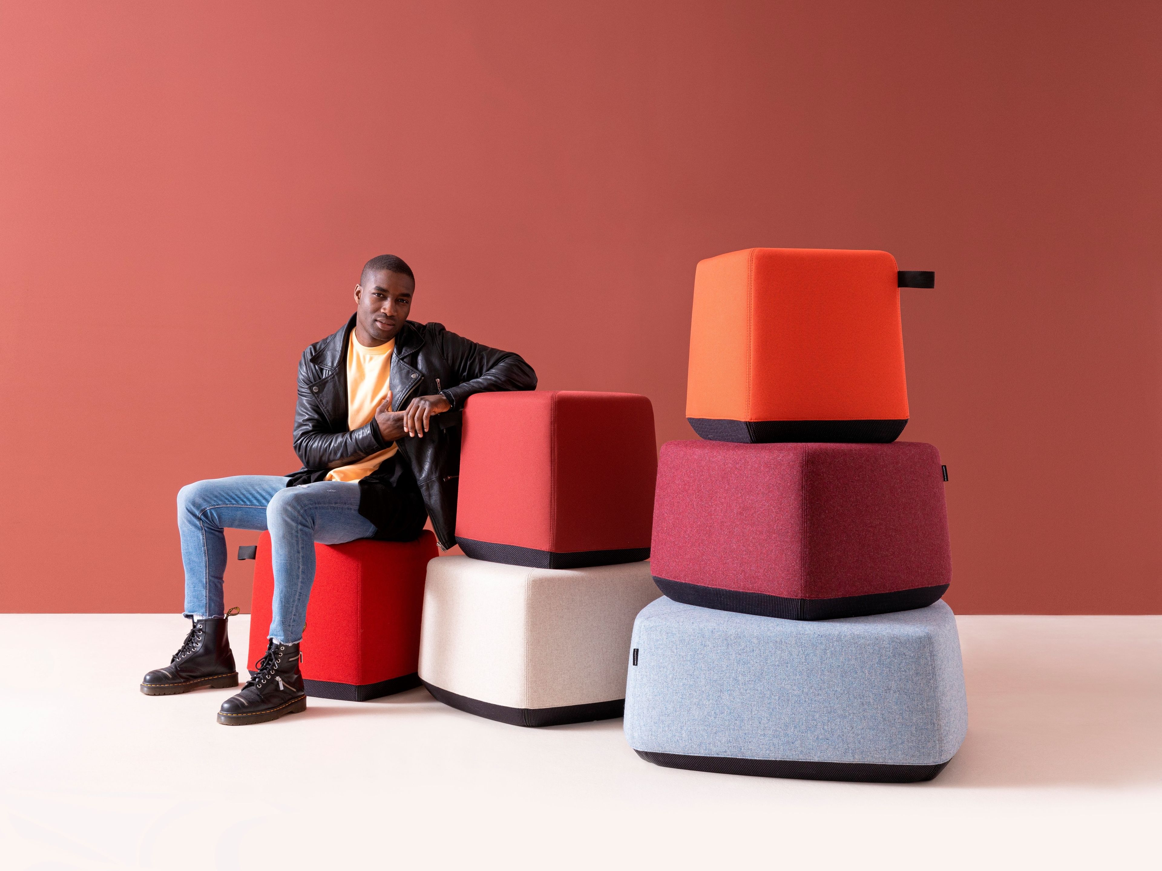 Ткань пуф Dauphin Allora Poufs ARCH-00042343 - Вид №1