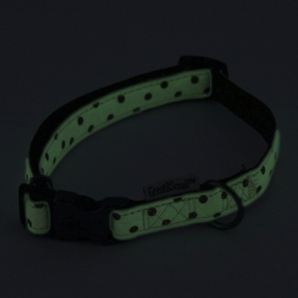 ПР0057038 Ошейник для собак Polka Dot 15х300-450мм светящийся в темноте Great&Small  - Вид №1