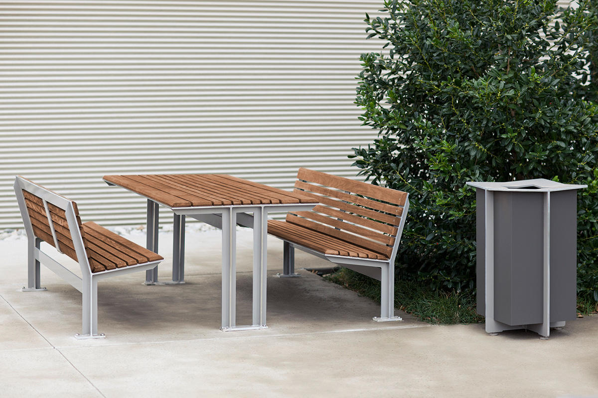 FSRT156 Ансамбль рыцарского стола  Forms-surfaces  - Вид №7