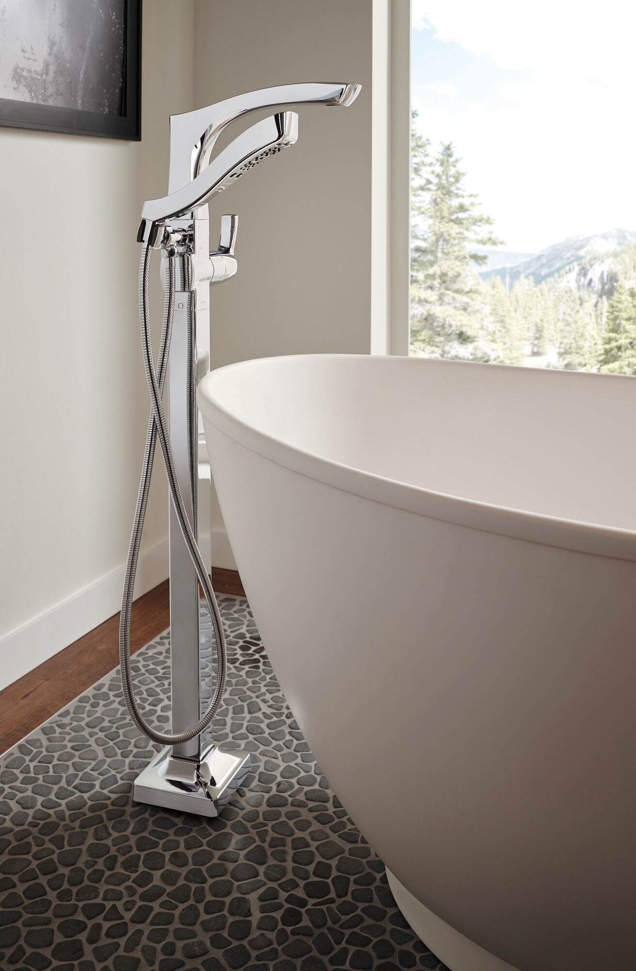 T4752-FL Напольная накладка для ванны с одной ручкой и ручным душем Delta Faucet Tesla Хром - Вид №8