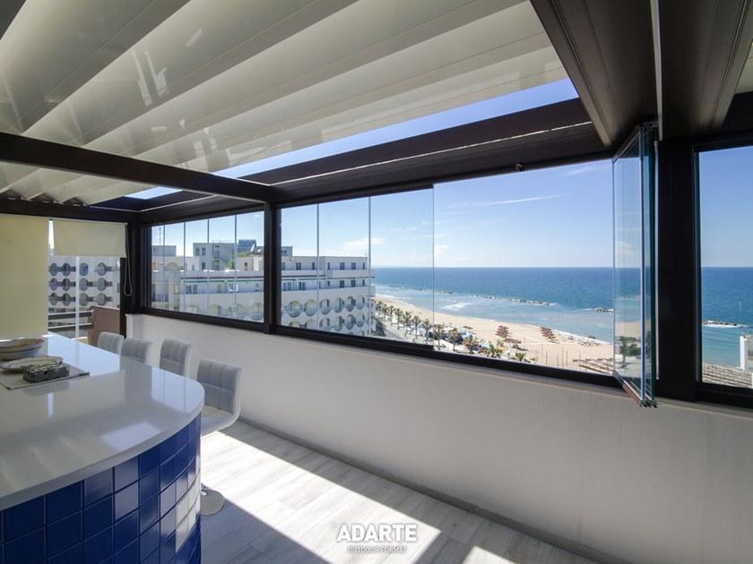 ADARTE Алюминиевая пергола и выдвижные изоляционные панели sun-id-1416296 - Вид №9