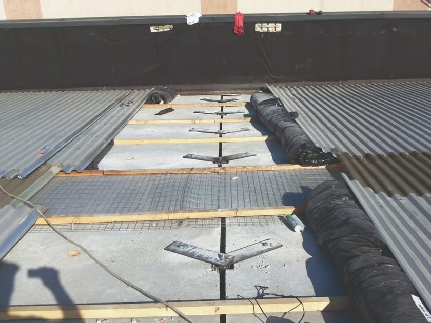 Система ограничения черепицы-балки со стальными профилями Seriana Vincolo tegolo – trave ARCH-00082339