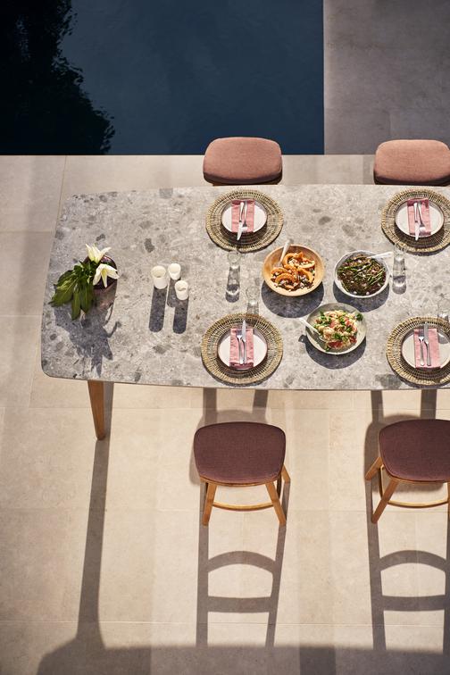 MNST976 Обеденный стол teak nero ⌀80см Manutti Torsa - Вид №6