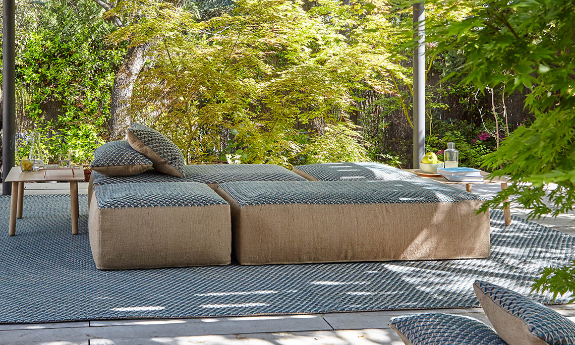 100303 Пуф маленький Blue GAN Raw - Вид №1