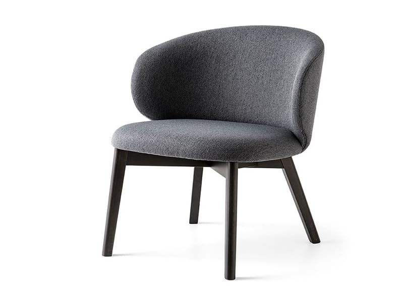 Кресло из ткани с ножками из бука Connubia Тука ARCH-00090333